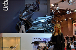 Yamaha : Tricity, X-Max 125 2014, T-Max 530 Bronze, Aerox 4T, Xenter au Salon Moto Paris 2013