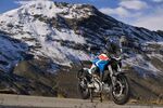 moto_guzzi_2025_1-_04_stelvio_duecento_tributo.jpg - JPEG - 87.4 ko - 600×400 px