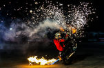 Royal Enfield & Lee Bowers : de Pure Motorcycling au stunt